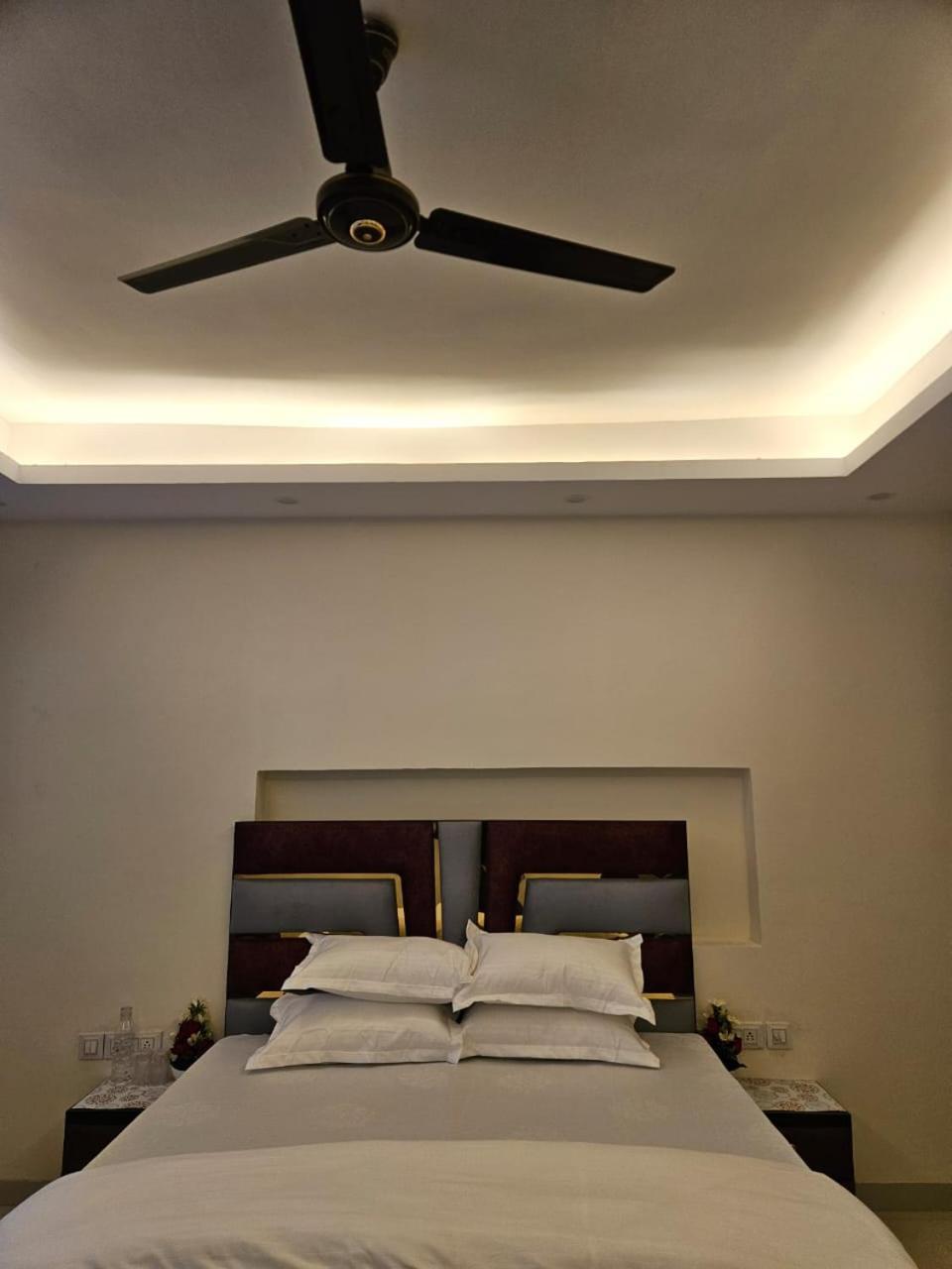 Ashirwaad 249 Bed & Breakfast Greater Noida Eksteriør bilde