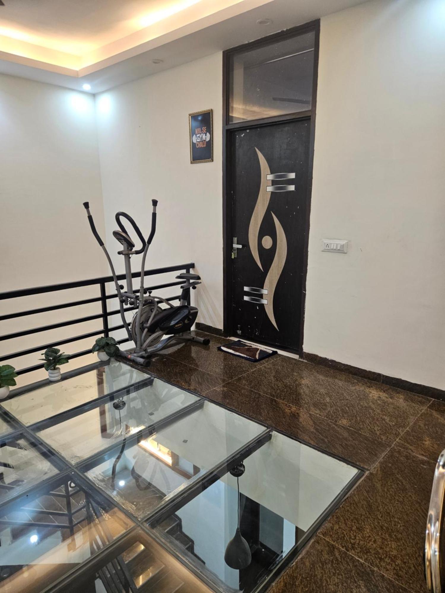 Ashirwaad 249 Bed & Breakfast Greater Noida Eksteriør bilde