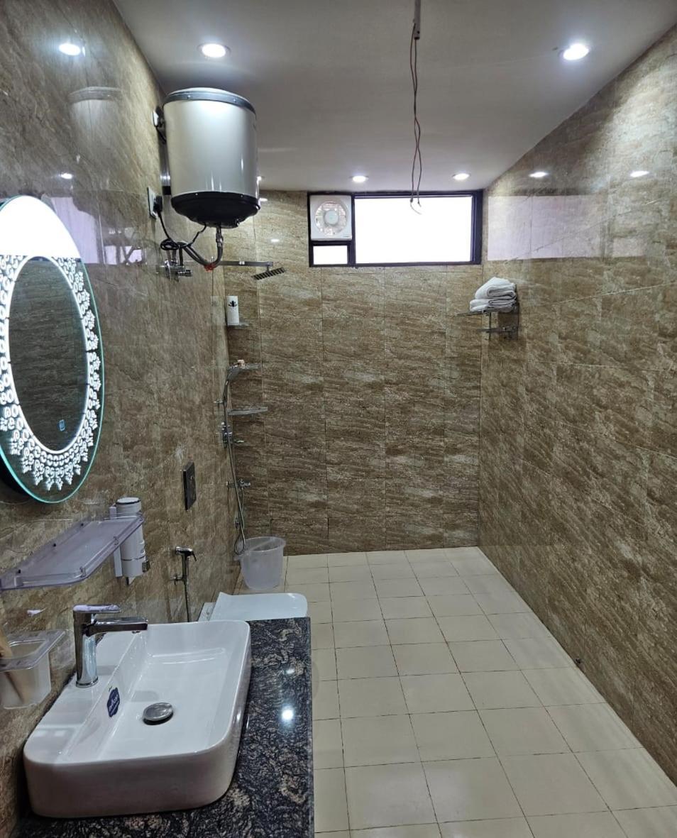 Ashirwaad 249 Bed & Breakfast Greater Noida Eksteriør bilde